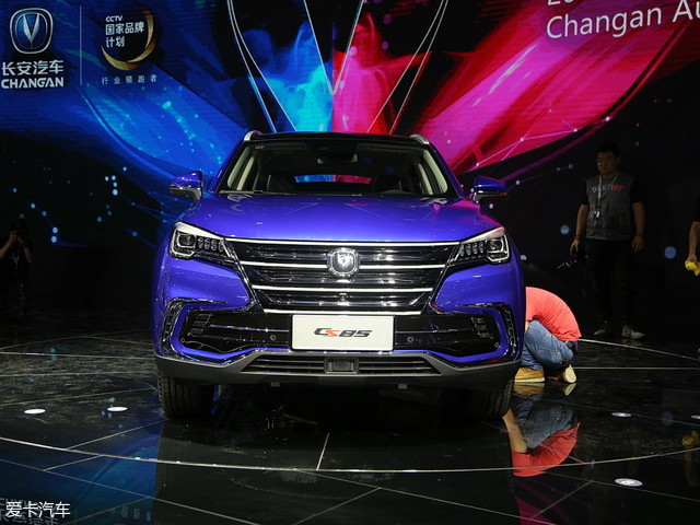 长安乘用车2019款长安CS85
